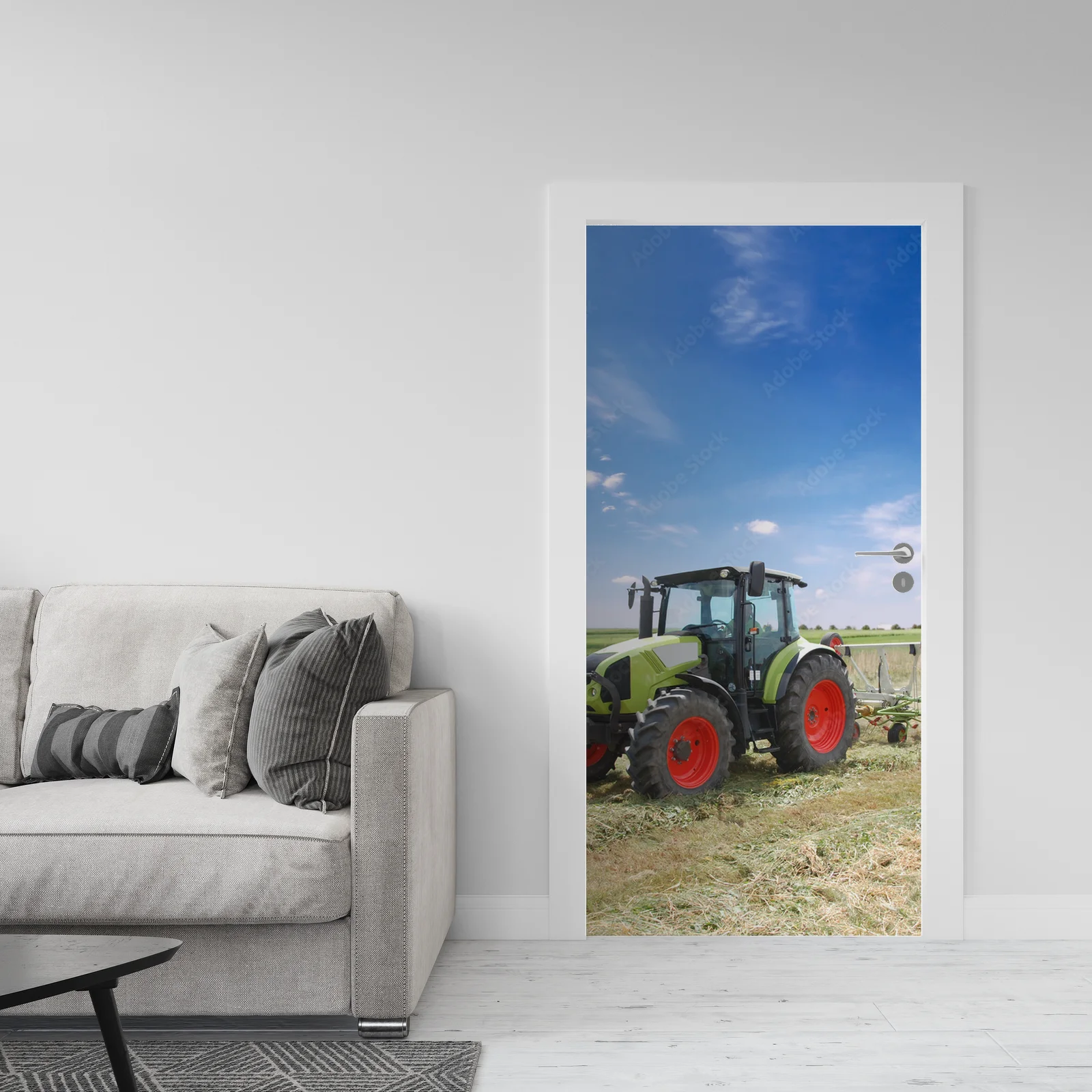 Nowoczesny traktor w letnich barwach natury