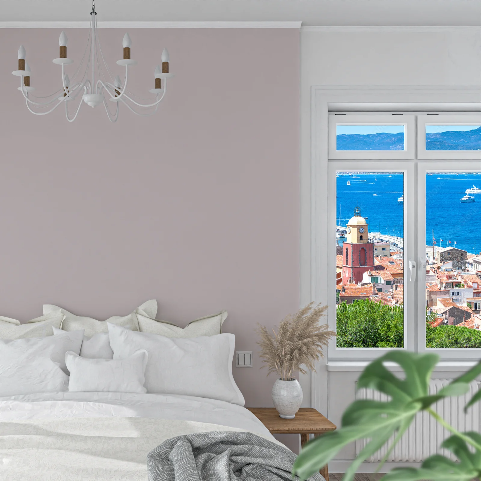 Panoramiczny widok na zatokę Saint-Tropez