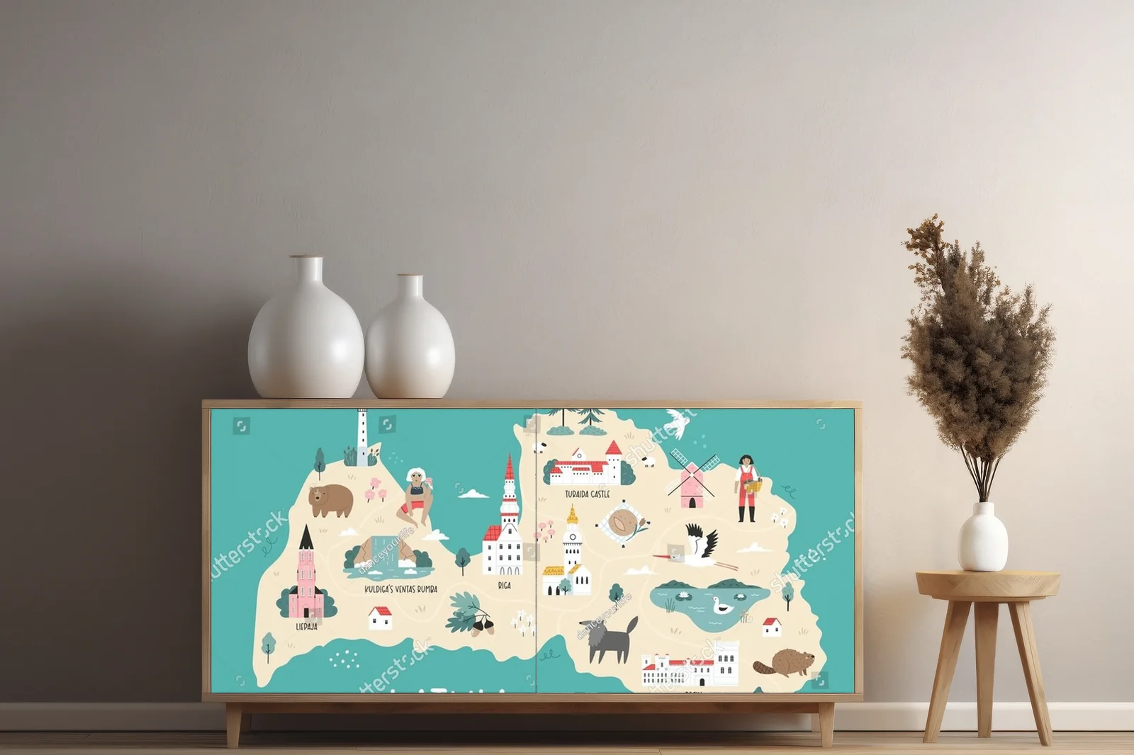 Detale Ruczna Mapa Łotwy z Symbolami Kulturowymi