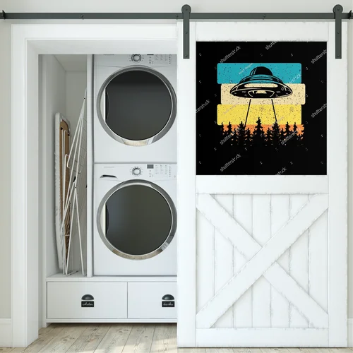 Kosmiczny urok vintage: ufo w nieskończoności