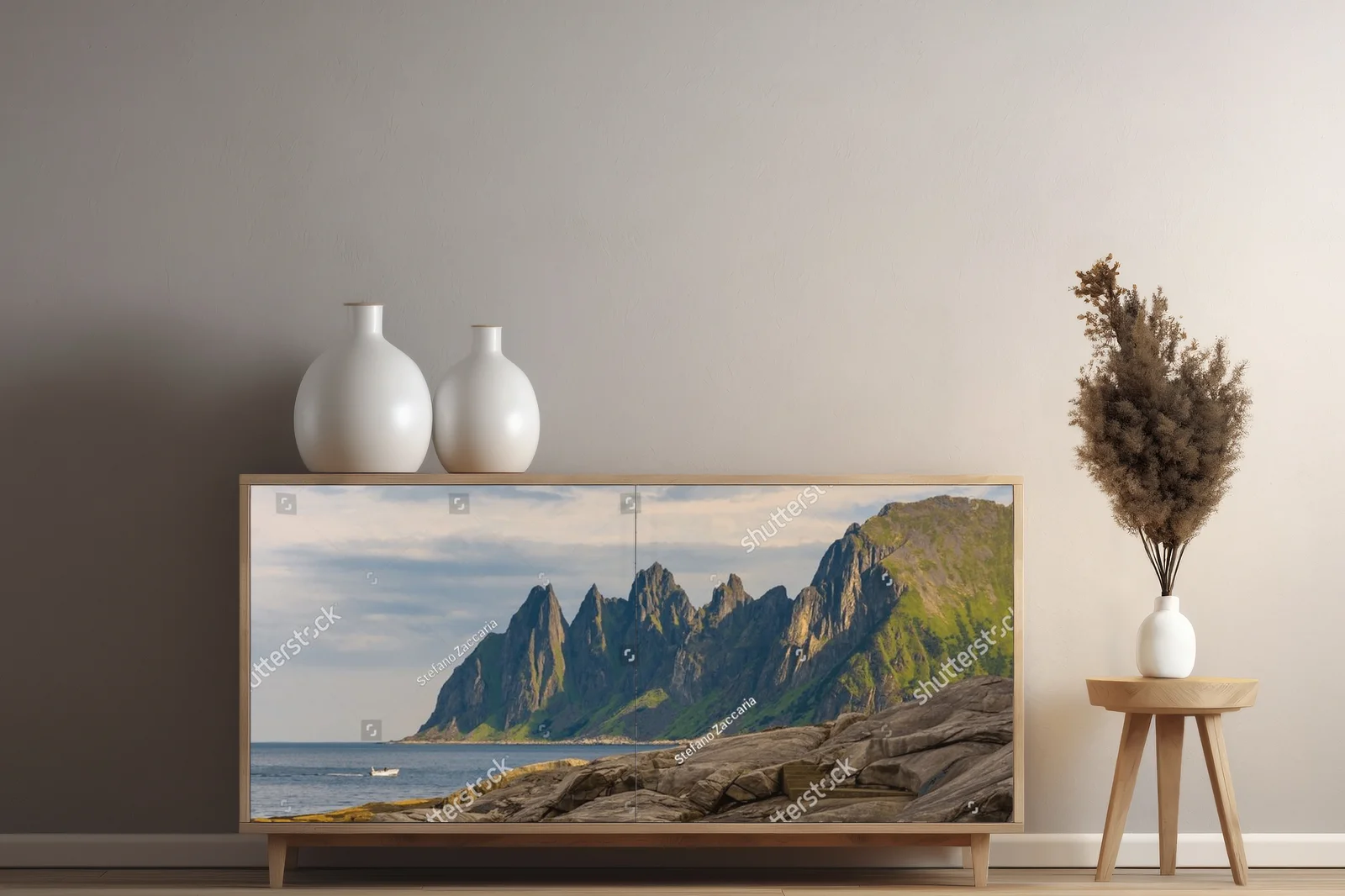 Spektakularne wzgórza Tungeneset nad oceanem