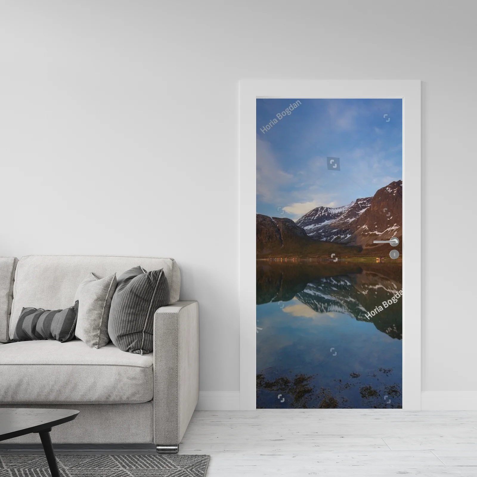 Cicha magia norweskich fiordów o zmierzchu