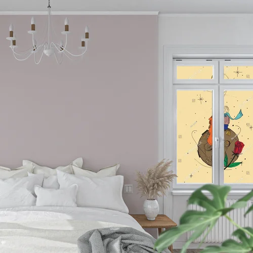 Urokliwy little prince w pastelowej harmonii
