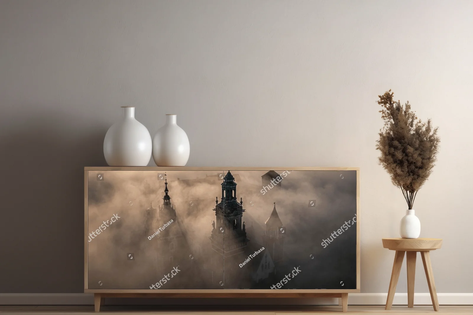 Zamkowy poranek w mistycznej mgle