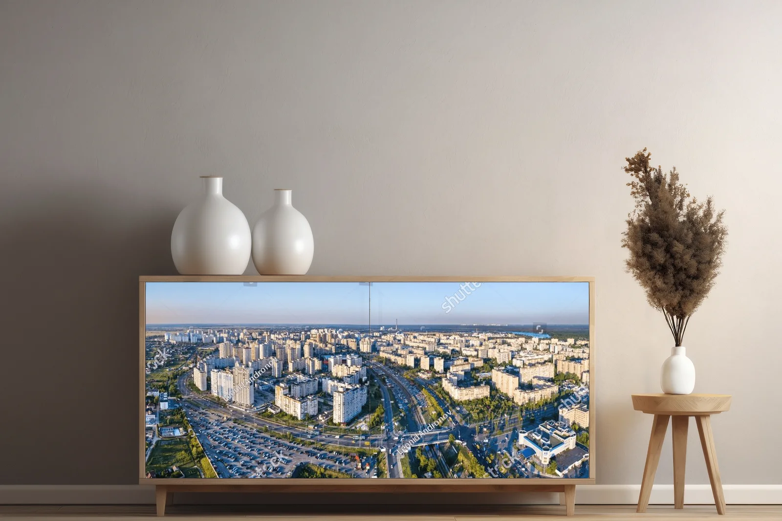 Atrakcyjna panorama Trojeszczyzny w letnich barwach