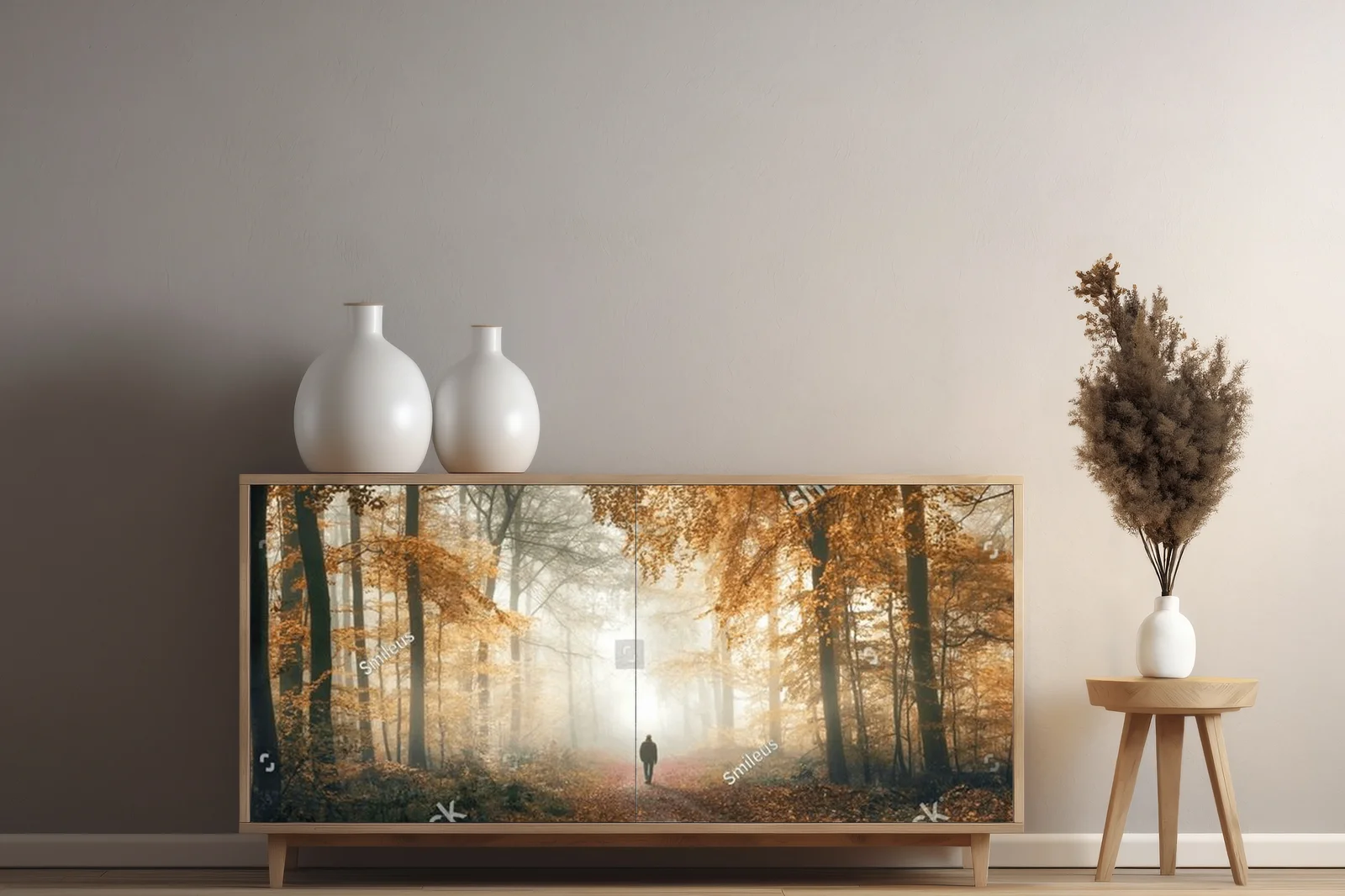 Magiczną podróż przez mglisty leśny labirynt