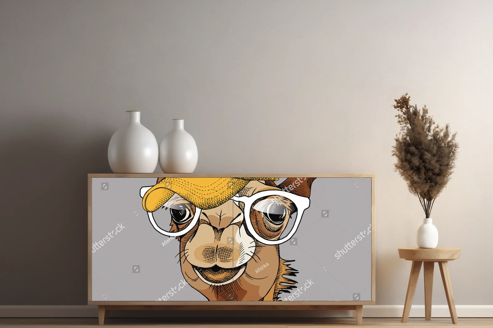 Zabawny portret wielbłąda w okularach i czapce